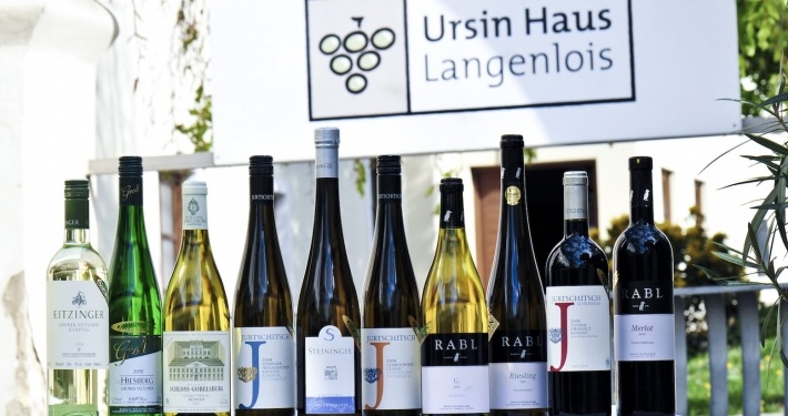 Vinothek und Tourismusinfo Ursin Haus